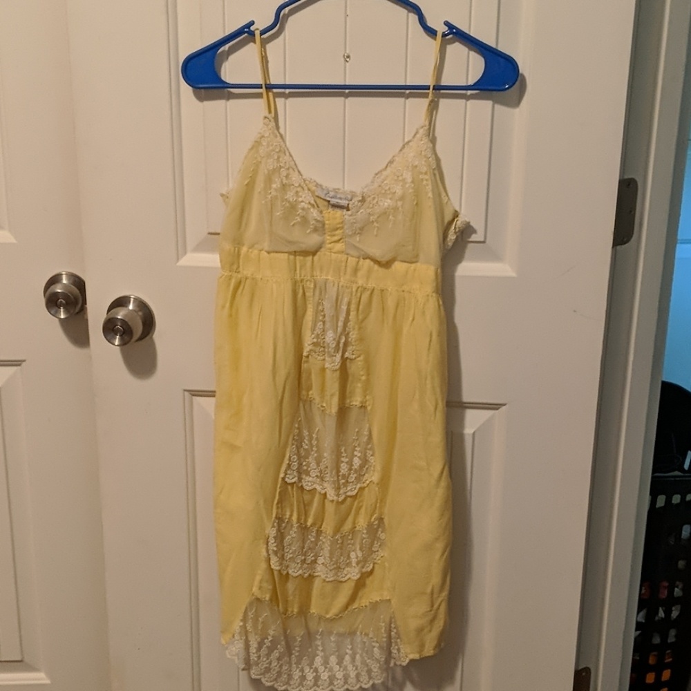 Yellow Summer dress with white lace